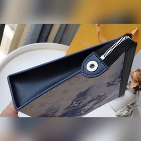 LV Артикул： M80460 Сумка POCHETTE VOYAGE среднего размера Вирдж