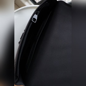 LV Артикул： M80560 Сумка S LOCK 4A Изготовлена из ткани Monogram