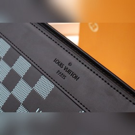 LV Артикул： N60448 STANDING Сумка Сумка Standing с тисненым узор