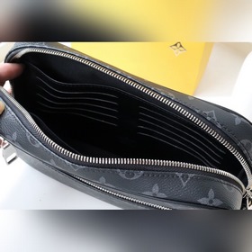 LV Сумка Артикул： N41663 Просторное отделение на молнии, множест