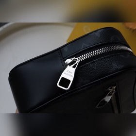 LV Сумка Артикул： N41663 Просторное отделение на молнии, множест