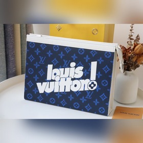 LV Классическая сумка POCHETTE VOYAGE среднего размера Артикул：