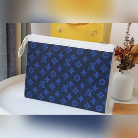 LV Классическая сумка POCHETTE VOYAGE среднего размера Артикул：
