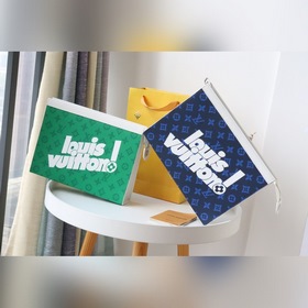 LV Классическая сумка POCHETTE VOYAGE среднего размера Артикул：