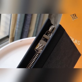 LV Модель： N41696 Большая сумка Сумка Pochette Voyage среднего р