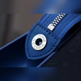LV Модель M45480 Сумка Pochette Voyage В сезоне осень-зима 2020 В