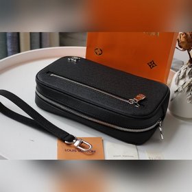 LV Pochette Kasai Артикул： M30441 Компактная сумка из кожи Taga 