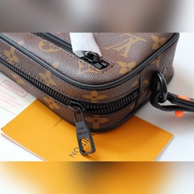 LV Pochette Volga Артикул： M44482 Изготовлена из высококачеств