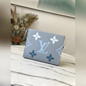 LV Артикул： M80504 Летний синий By The Pool Туалетная сумка 26