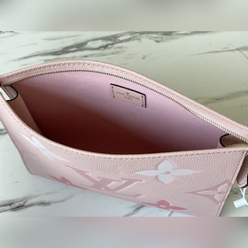 LV Артикул： M80504 Румянец  By The Pool косметичка 26 Изготовл