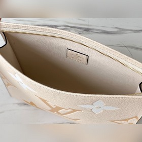 LV Артикул： M80504 Ванильный желтый  By The Pool Туалетная сумк