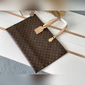 LV Сумка для путешествий All-In Артикул： M47029 Минималистичный