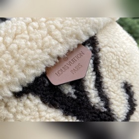 LV Monogram Teddy Серия Сумка через плечо Артикул： M55425 Исполь