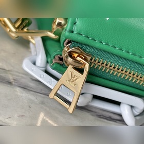 LV Модель： M20760 Зеленый Маленькая сумка Изготовлена из мягкой
