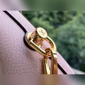 LV « » Модель №： M45697 Румянец Marshmallow Hobo Сумка « » из кож