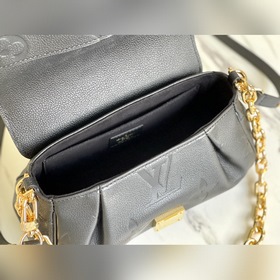 LV « » Артикул： M45813 Любимая сумка « » из мягкой зернистой кожи