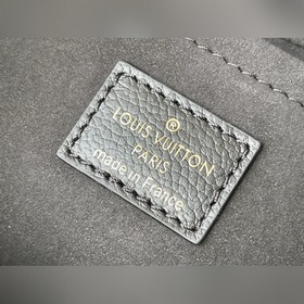 LV Модель： M46002 Черный Сумка Кожаная сумка с плавными линиями