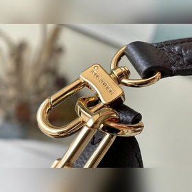 LV Модель： M46091 Черно-белая сумка BB Узор на коже создан с пом