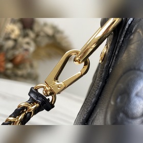 LV Артикул： M57111 Сумка Speedy BB Сумка Speedy BB из кожи с ти