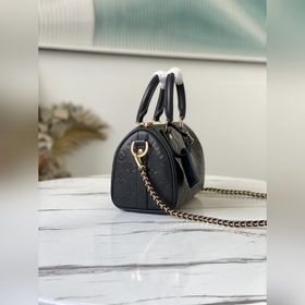 LV Артикул： M57111 Сумка Speedy BB Сумка Speedy BB из кожи с ти