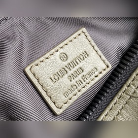 LV Модель： M57961 Сумка Keepall XS военно-зеленом цвете Классиче