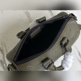 LV Модель： M57961 Сумка Keepall XS военно-зеленом цвете Классиче
