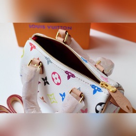 LV Белая сумка TURENNE Артикул： M92645 Сумка Nano Turenne из тк
