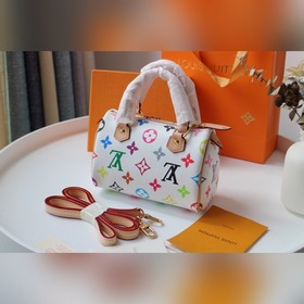 LV Белая сумка TURENNE Артикул： M92645 Сумка Nano Turenne из тк