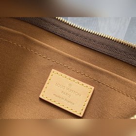 LV Модель 44823 Розово-зеленый Компактный и легкий комплект из тр