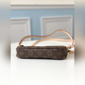 LV Модель M51980 с шелкографией букв, ограниченная серия в сотруд