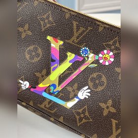 LV Модель M51980 с шелкографией букв, ограниченная серия в сотруд