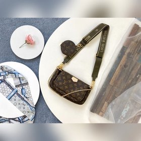 LV модель 44823 светло-зеленая Компактный и легкий комплект из тр