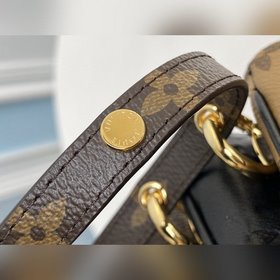 LV3 Сумка Модель M45412 В начале осени 2020 года Nicolas Ghesqui