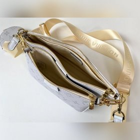 LV Модель M44823 Белый цветок Компактный и легкий комплект из тре