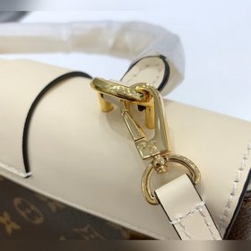 LV LOCKY BB Сумка Модель M44653 Белый Эта небольшая и стильная с