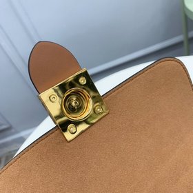 LV LOCKY BB Сумка Модель M44654 Цвет сахарный Эта небольшая и ст