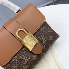 LV LOCKY BB Сумка Модель M44654 Цвет сахарный Эта небольшая и ст