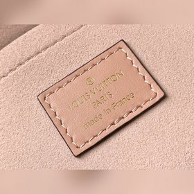 LV LOCKY BB Сумка Модель 44080 Цветок вишни Эта небольшая и стиль