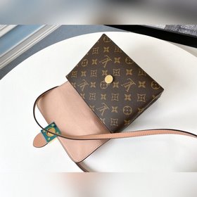 LV LOCKY BB Сумка Модель 44080 Цветок вишни Эта небольшая и стиль