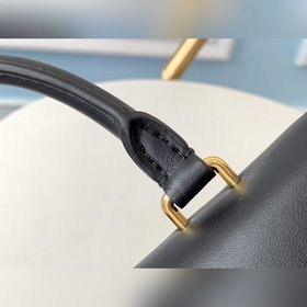 LV LOCKY BB Сумка Модель 44141 Черный Эта небольшая и стильная 