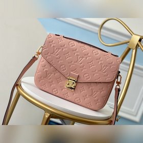 LV Модель M44018, 40780, полностью из кожи розового цвета. Pochet