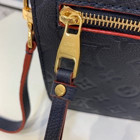 LV Модель M44071, 40780 Кожаная сумка Pochette Métis из синей кож