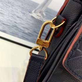 LV Модель M44071, 40780 Кожаная сумка Pochette Métis из синей кож