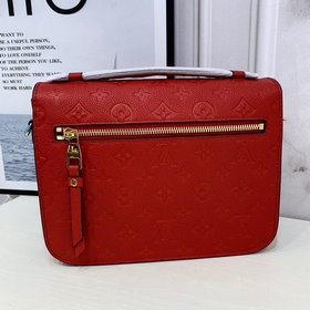 LV Модель M44155, 40780, полностью из кожи, ярко-красного цвета. 