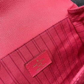 LV Модель M44245 40780 Кожа, вишневый &nbsp;Pochette Métis — 