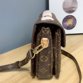 LV Сумка через плечо с отделкой из натуральной кожи Размеры： 25,0