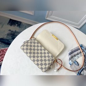 Сумка LV с диагональным узором Размеры： 22,0 x 13,0 x 4,0 см (Дл
