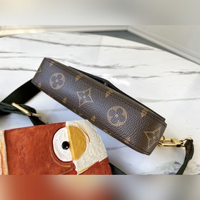 LV Серия Multi Pochette Felicie Артикул： M80091 Три в одном  Р