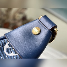 LV Артикул： M81166 Джинсовый цвет Сумка Croissant Сумка Croissa