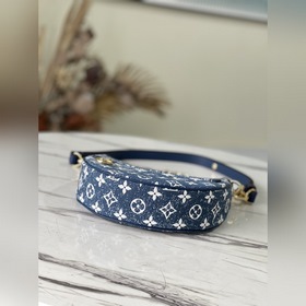 LV Артикул： M81166 Джинсовый цвет Сумка Croissant Сумка Croissa